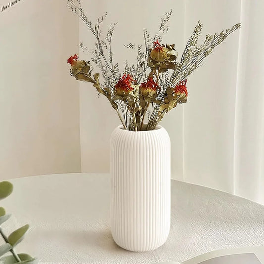 White Ceramic Ribbed Vase – Modern Decorative Vase for Pampas Grass & Home Styling